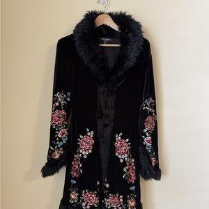 Stunning Besty Johnson Duster Coat. Beautiful embroidery,faux fur,velvet coat